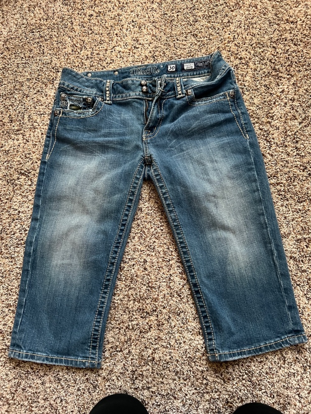 Blue Women's Denim Capri Jeans
